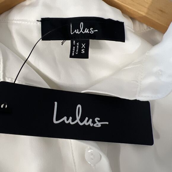 Lulus Womens XS Sleeveless White Button Up Collared Lined Top Blouse Casual - Picture 6 of 10